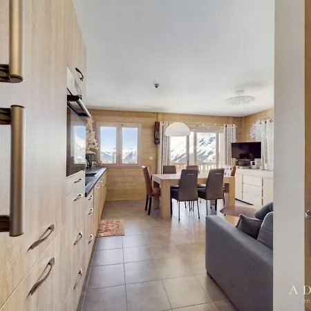 Apartment 3 Pieces Aux Pieds Des Pistes Avec Balcon, Parking Et Wifi - Fr-1-398-606